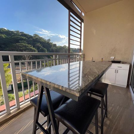 Bonel Condo At Pico De Loro Cutad Eksteriør billede