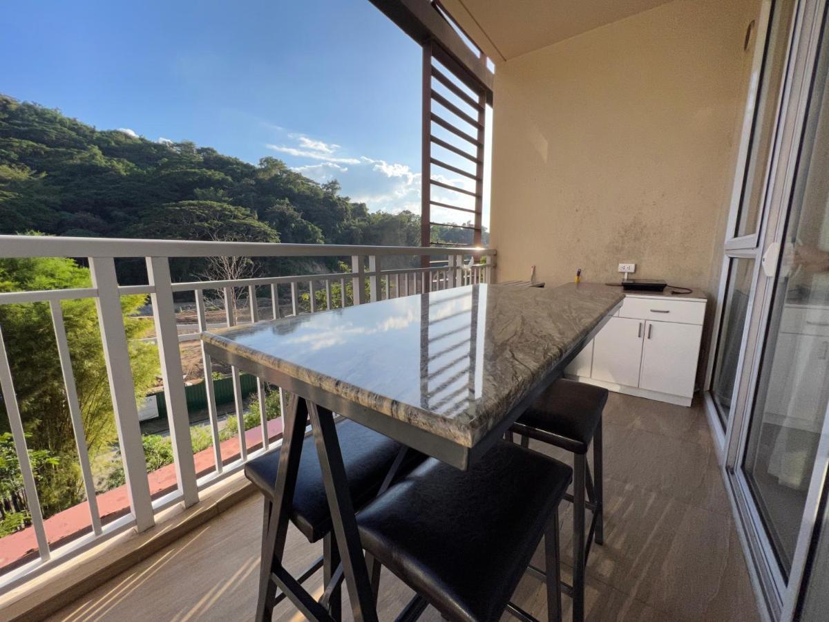 Bonel Condo At Pico De Loro Cutad Eksteriør billede